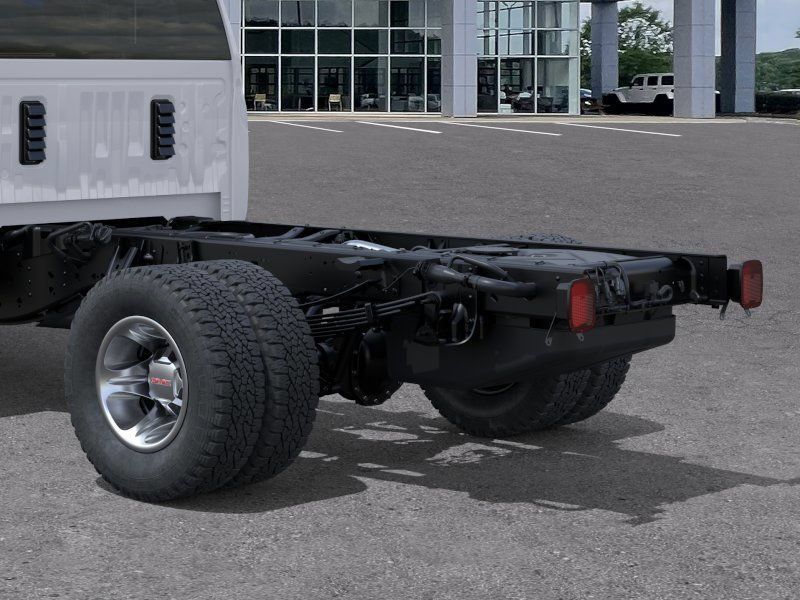 New 2026 GMC Sierra 3500 Pro w/ Convenience Package AWD/4WD image 16
