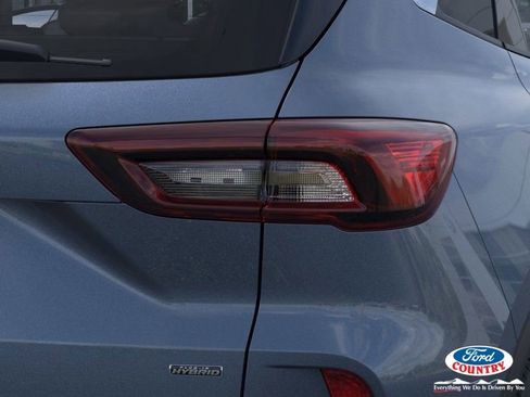 New 2025 Ford Escape SE w/ Class II Trailer Tow Package image 21