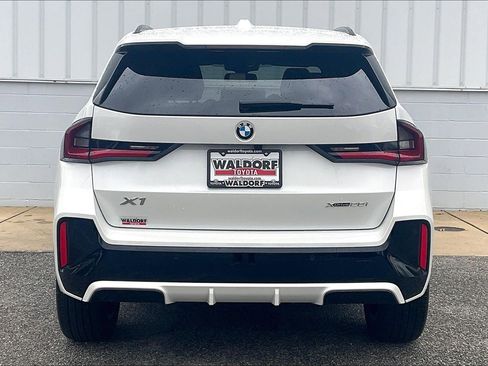 Used 2025 BMW X1 xDrive28i image 5