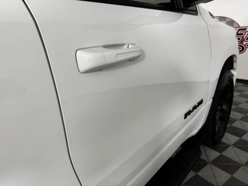 Used 2022 RAM 1500 Big Horn AWD/4WD image 30