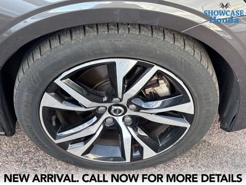 Used 2024 Volvo S60 B5 Core FWD image 8