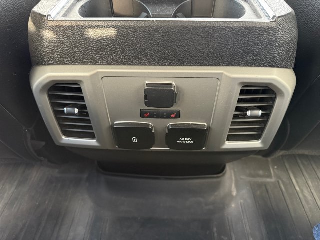 Used 2017 Ford F150 Lariat w/ Equipment Group 502A Luxury AWD/4WD image 18