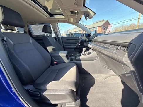 Used 2023 Honda CR-V EX image 40