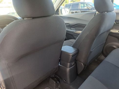 Used 2024 Nissan Kicks S image 22