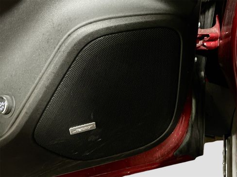 Used 2025 Chevrolet Blazer Premier w/ Driver Confidence II Package image 19