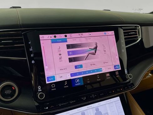 Used 2023 Jeep Grand Wagoneer Series III w/ Quick Order Packagew 28T image 16