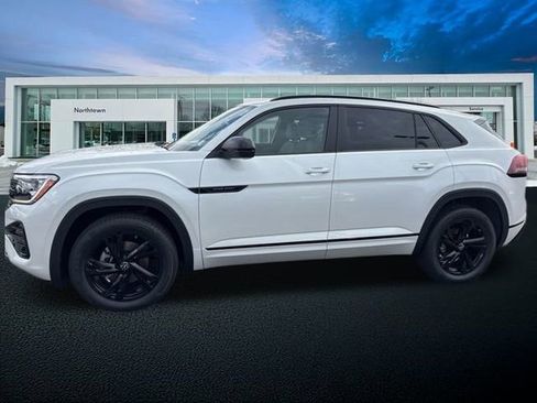 New 2026 Volkswagen Atlas Cross Sport SEL R-Line AWD/4WD image 3