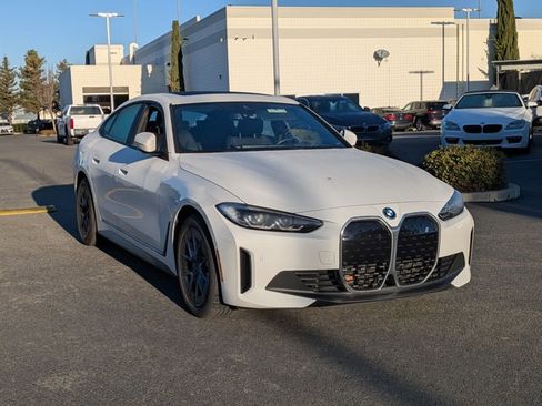 Certified 2023 BMW i4 eDrive35 w/ Premium Package image 3