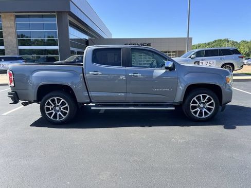 Used 2022 GMC Canyon Denali AWD/4WD image 2