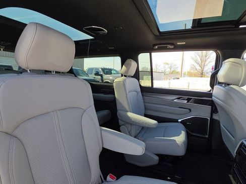 New 2026 Jeep Grand Wagoneer 4WD image 14