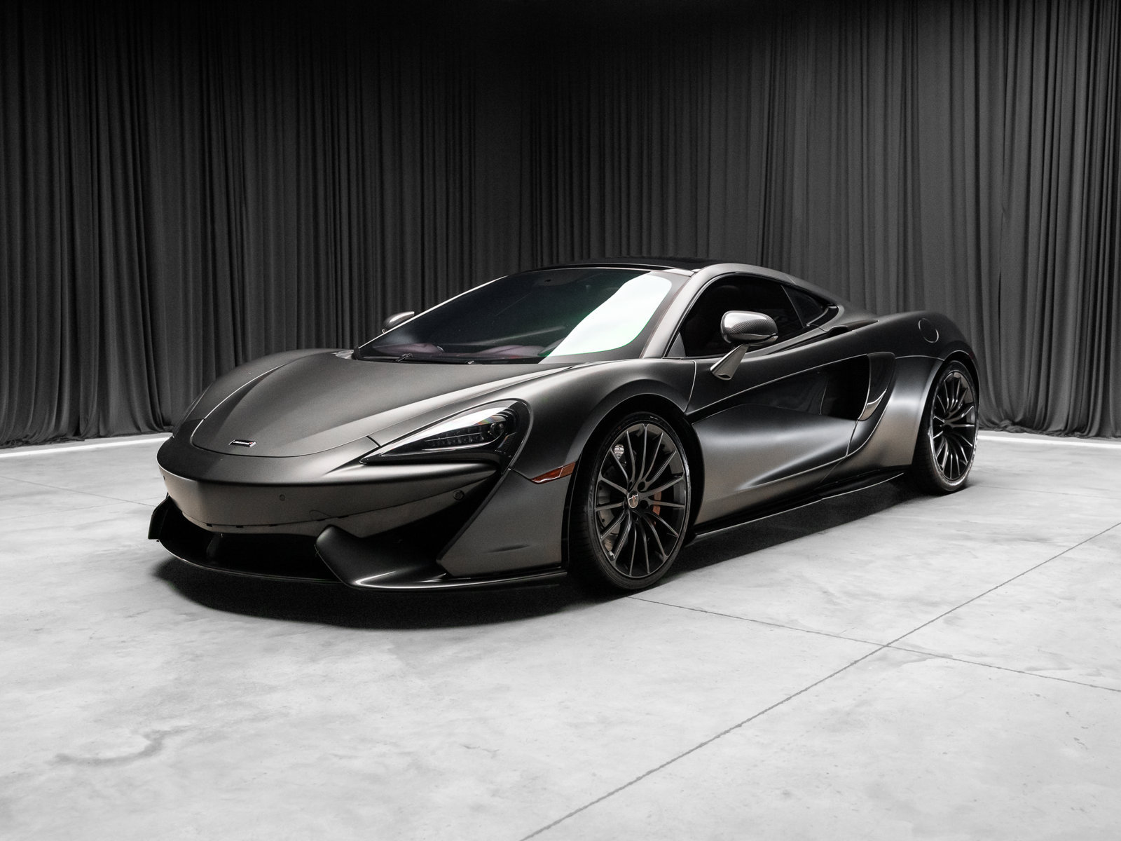 Used 2017 McLaren 570S RWD image 26