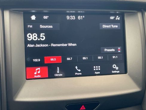 Used 2019 Ford Ranger XLT w/ Equipment Group 301A Mid image 16