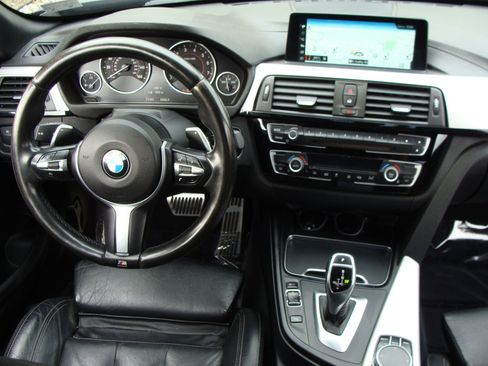 Used 2018 BMW 430i Convertible RWD image 13