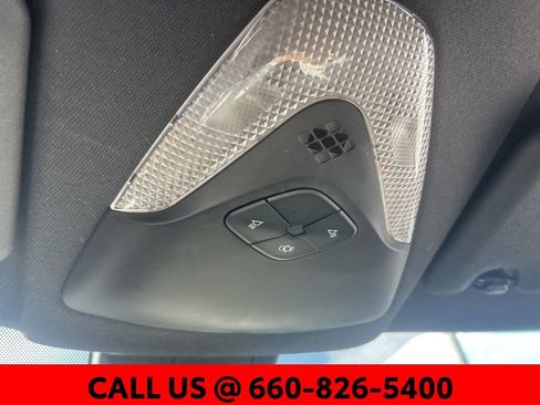 Used 2019 Toyota C-HR XLE image 14