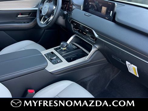 New 2026 MAZDA CX-90 Plug-In Hybrid w/Premium Sport AWD/4WD image 17