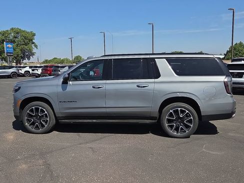 New 2026 Chevrolet Suburban RST w/ Comfort Package AWD/4WD image 2