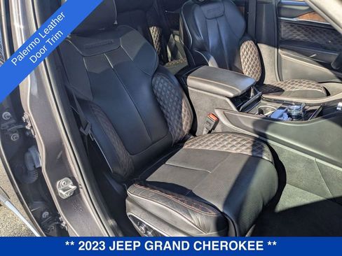 Used 2023 Jeep Grand Cherokee Summit image 43