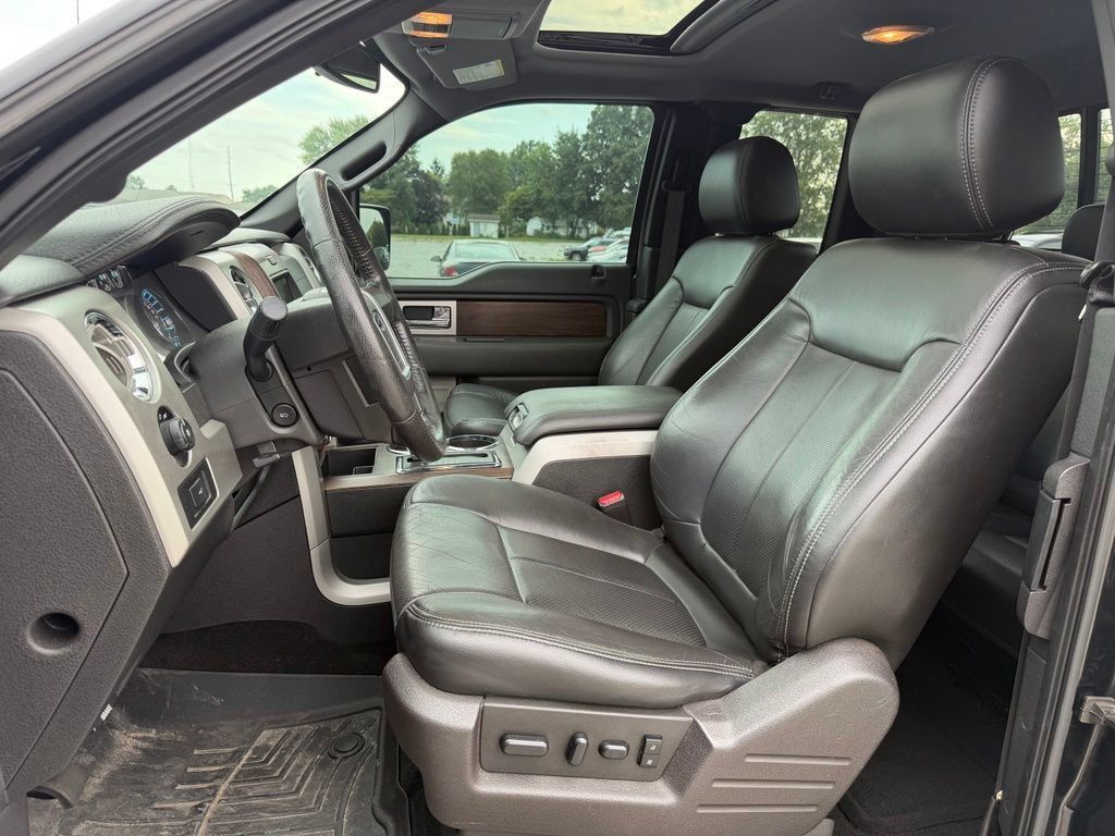 Used 2014 Ford F150 Lariat w/ Equipment Group 502A Luxury AWD/4WD image 3
