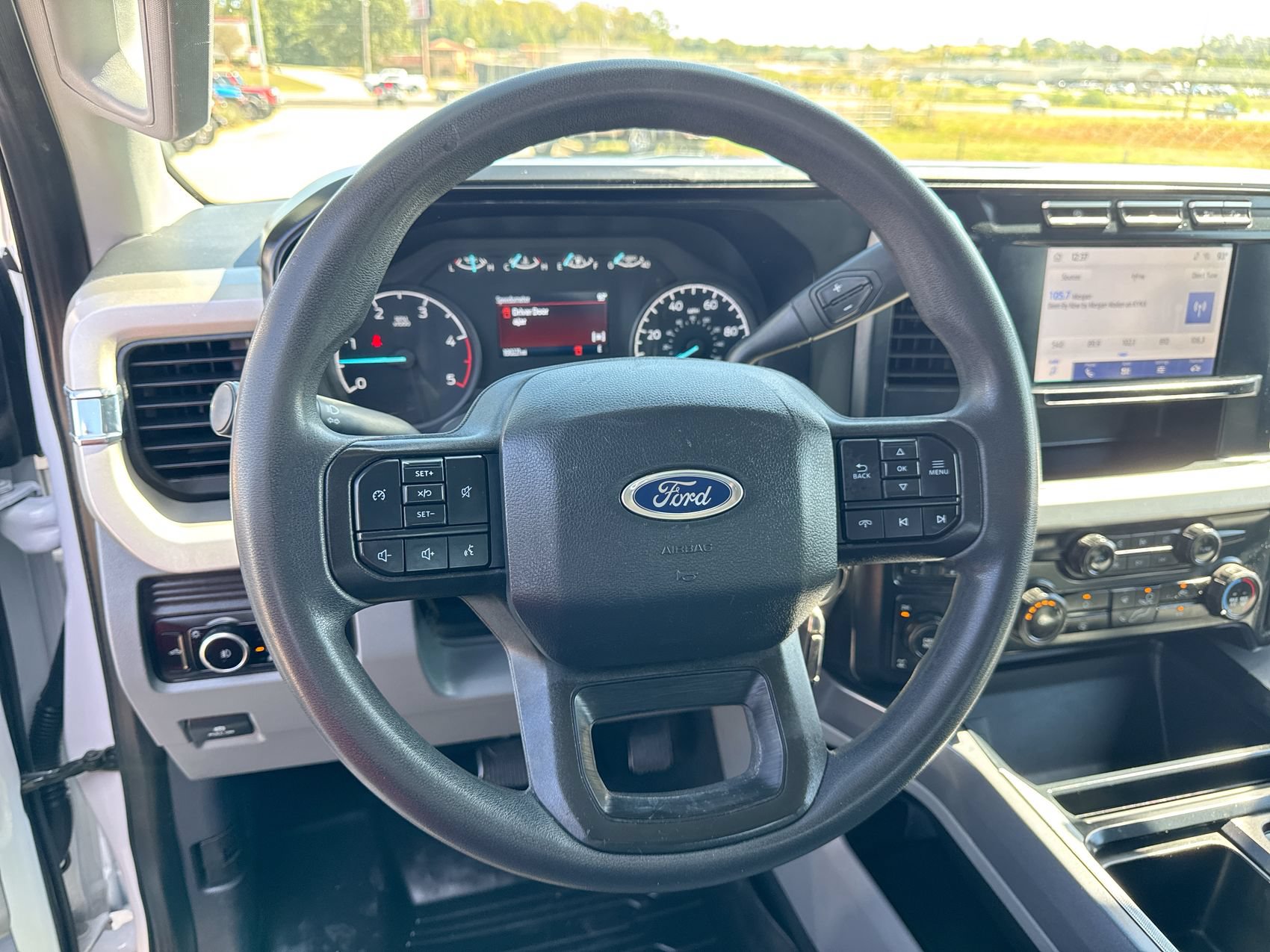 Used 2024 Ford F250 XLT w/ FX4 Off-Road Package AWD/4WD image 14