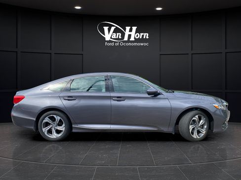 Used 2018 Honda Accord EX-L image 8