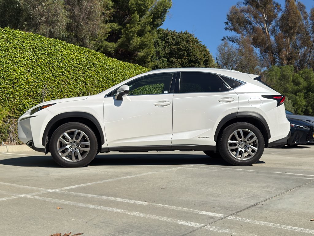 Used 2016 Lexus NX 300h AWD w/ Premium Package image 5