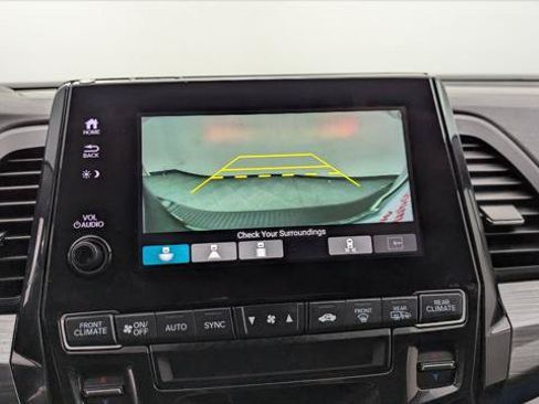 Used 2023 Honda Odyssey Elite image 23