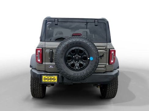 New 2026 Ford Bronco Outer Banks w/ Sasquatch Package AWD/4WD image 4