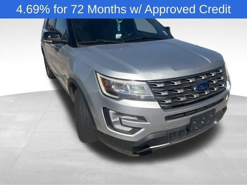 Used 2017 Ford Explorer XLT w/ Equipment Group 201A image 1