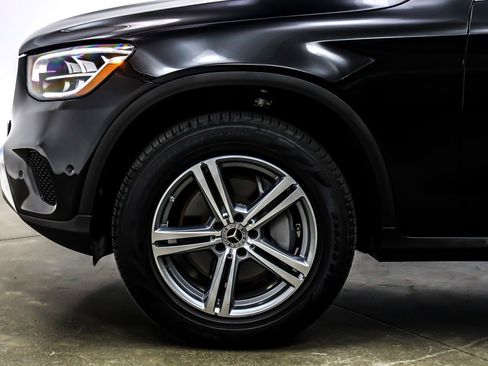 Used 2022 Mercedes-Benz GLC 300 image 11