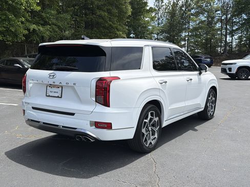 Used 2022 Hyundai Palisade Calligraphy w/ Cargo Package FWD image 8
