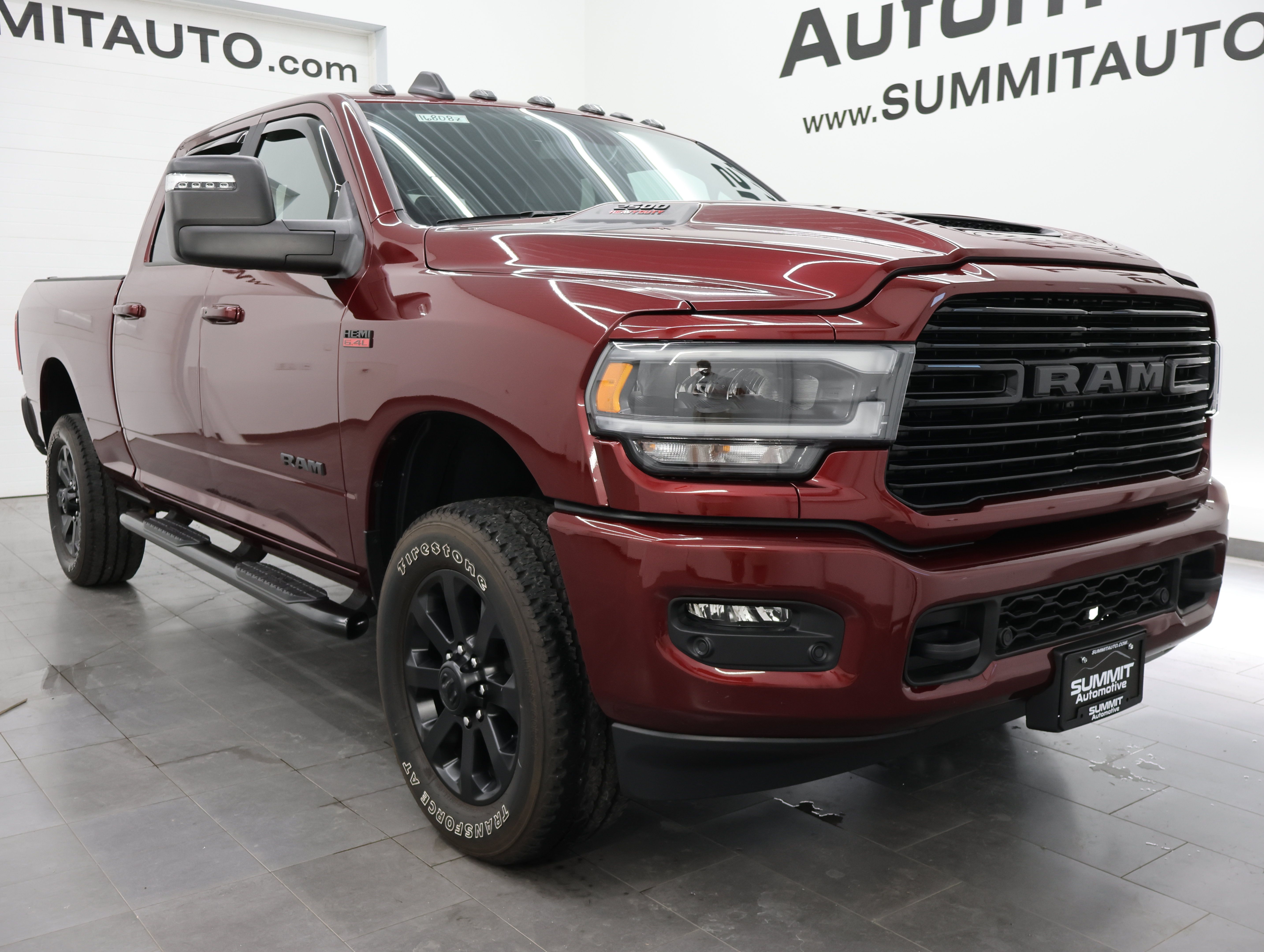 Used 2024 RAM 2500 Laramie w/ Night Edition AWD/4WD image 4