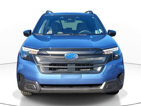 Certified 2025 Subaru Forester AWD/4WD image 2