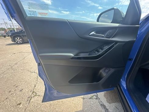 New 2026 Chevrolet Equinox RS w/ Safety and Technology Package FWD image 24