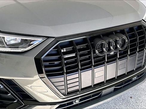 Used 2023 Audi Q3 2.0T Premium Plus image 36