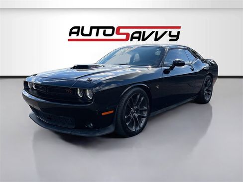 Used 2021 Dodge Challenger R/T Scat Pack w/ Shaker Package image 3