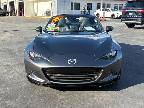 Used 2019 MAZDA MX-5 Miata RF Grand Touring w/ Appearance Package image 24