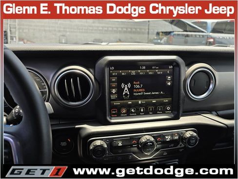 Used 2023 Jeep Wrangler Unlimited Rubicon 4xe AWD/4WD image 14