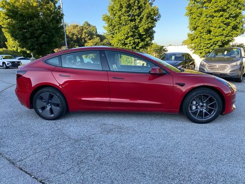 Used 2023 Tesla Model 3 Standard Range RWD image 8