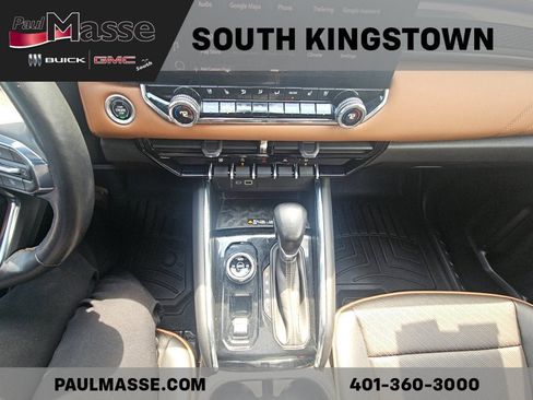 Used 2023 GMC Canyon AT4 w/ AT4 Premium Package AWD/4WD image 12