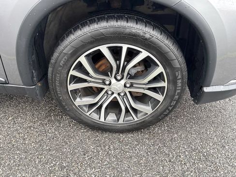 Used 2018 Mitsubishi Outlander GT AWD/4WD image 27
