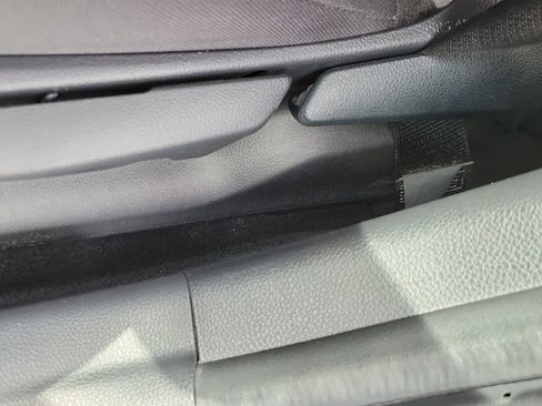 Used 2024 Toyota Prius LE image 19