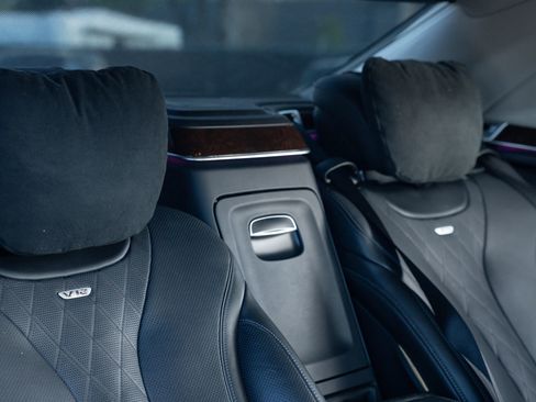 Used 2016 Mercedes-Benz Maybach S 600 image 34