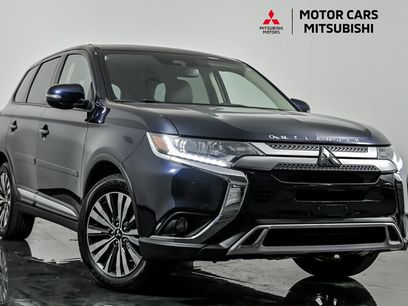 Used 2020 Mitsubishi Outlander SE