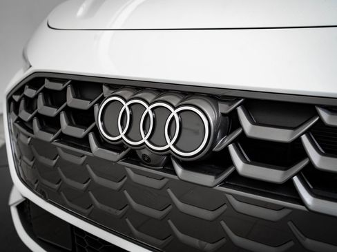 New 2025 Audi A5 2.0T Premium Plus image 3