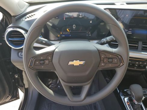 New 2026 Chevrolet Trax LT image 27