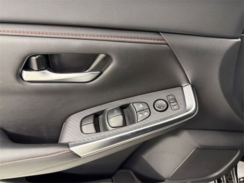 New 2025 Nissan Sentra SR image 20