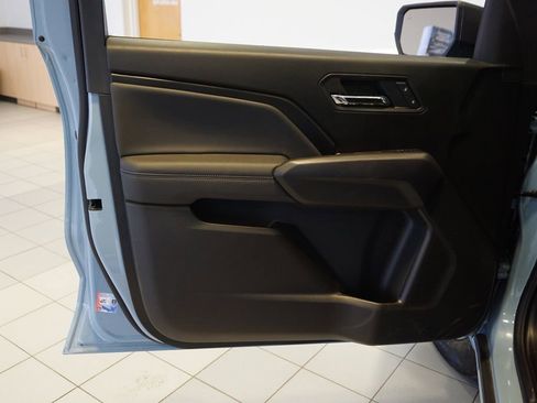 Certified 2025 Chevrolet Colorado LT w/ LT Convenience Package image 22