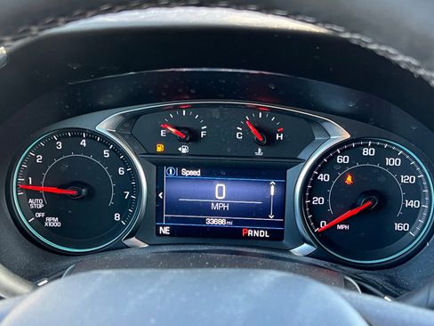 Used 2024 Chevrolet Equinox LT w/ LPO, Floor Liner Package image 29