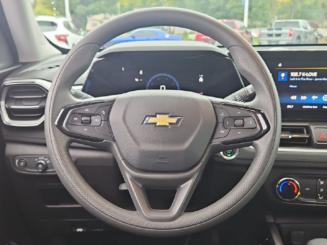 Used 2026 Chevrolet TrailBlazer LS w/ LS Convenience Package FWD image 15