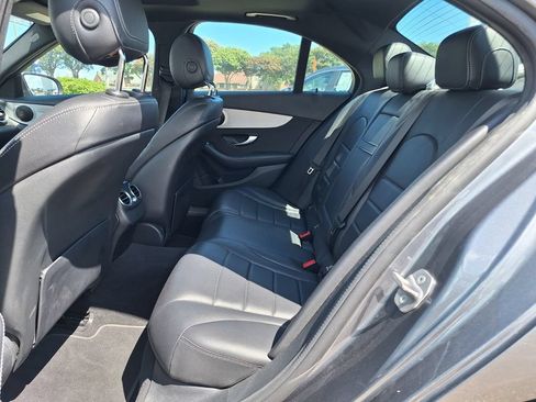 Used 2021 Mercedes-Benz C 300 Sedan image 10